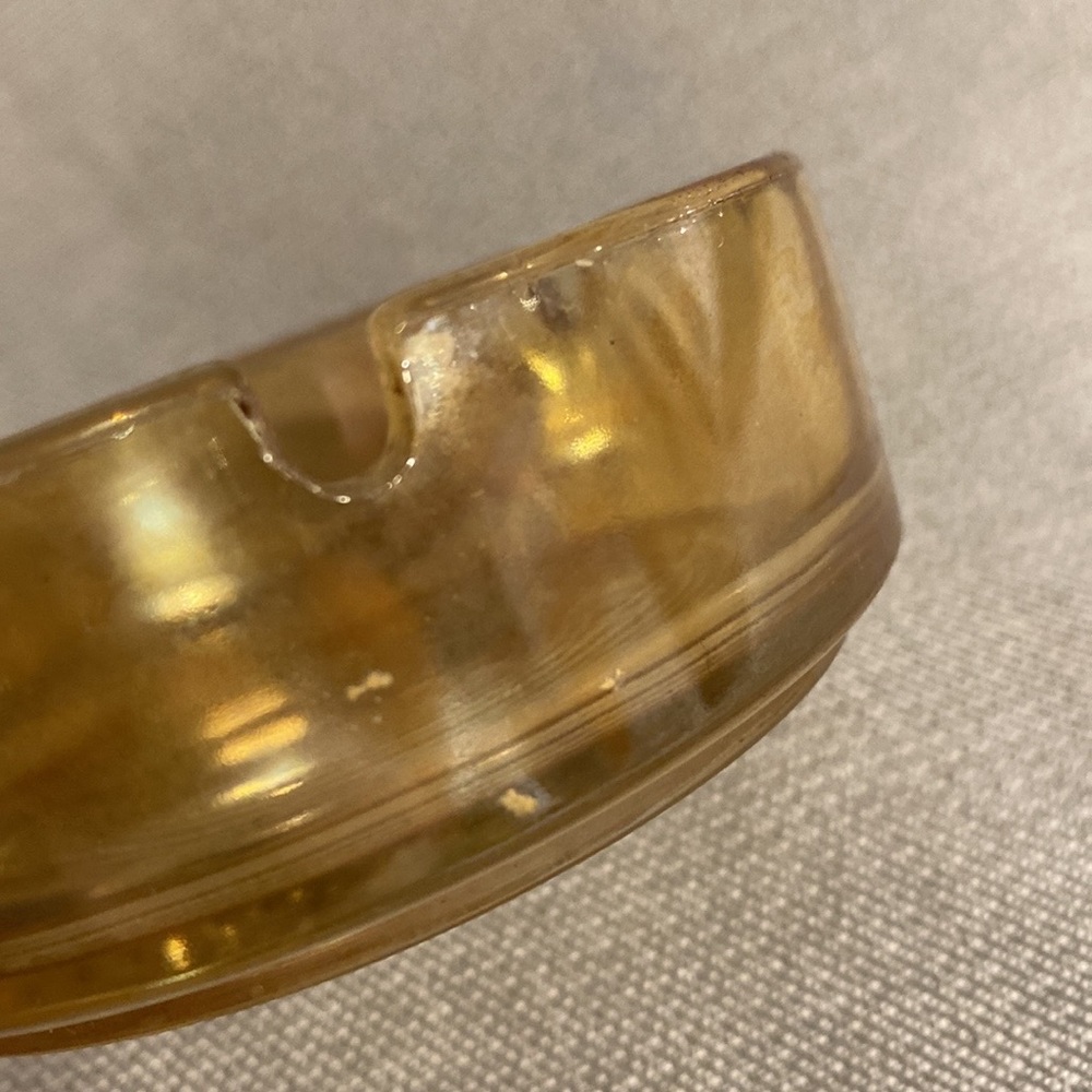 Carnival Glass Vintage Ashtray - Picture 2 of 4